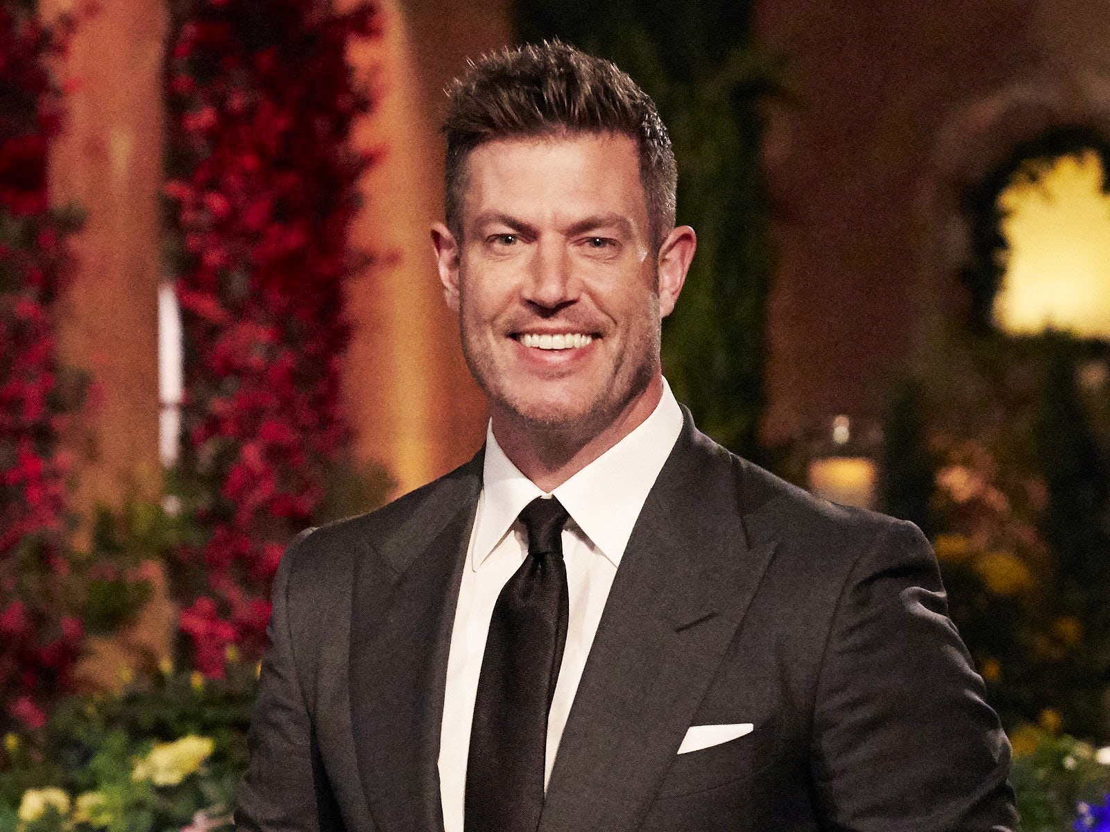 The Bachelor Host Jesse Palmer Zach Shallcross Shines On Season 27