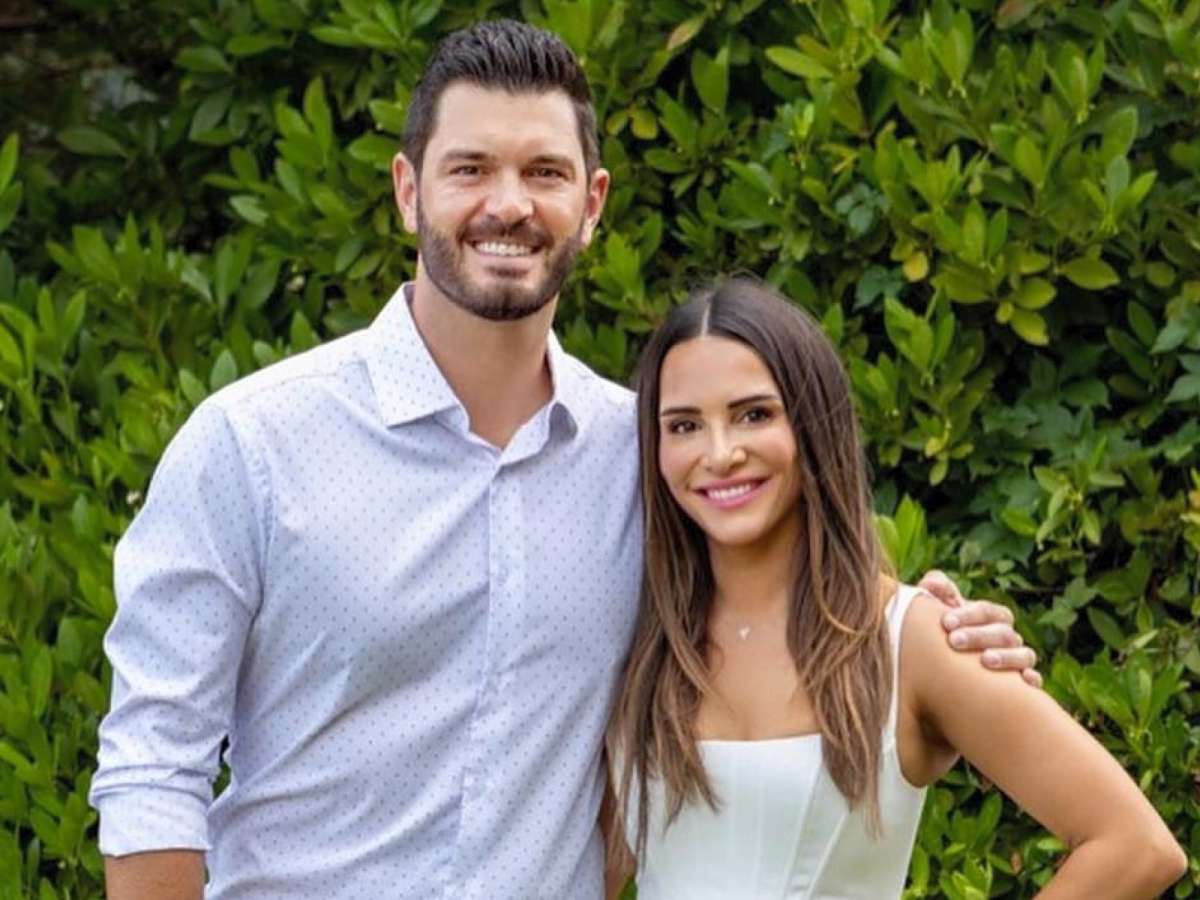 'The Bachelorette' alum Andi Dorfman celebrates "special" second wedding with Blaine Hart