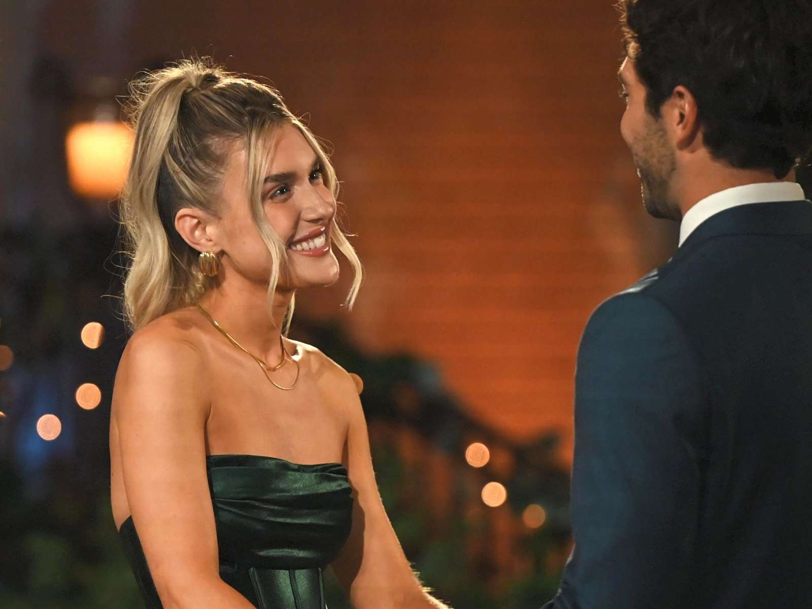 Sydney Gordon 6 Things To Know About The Bachelor Star Joey Graziadeis Bachelorette Sydney 