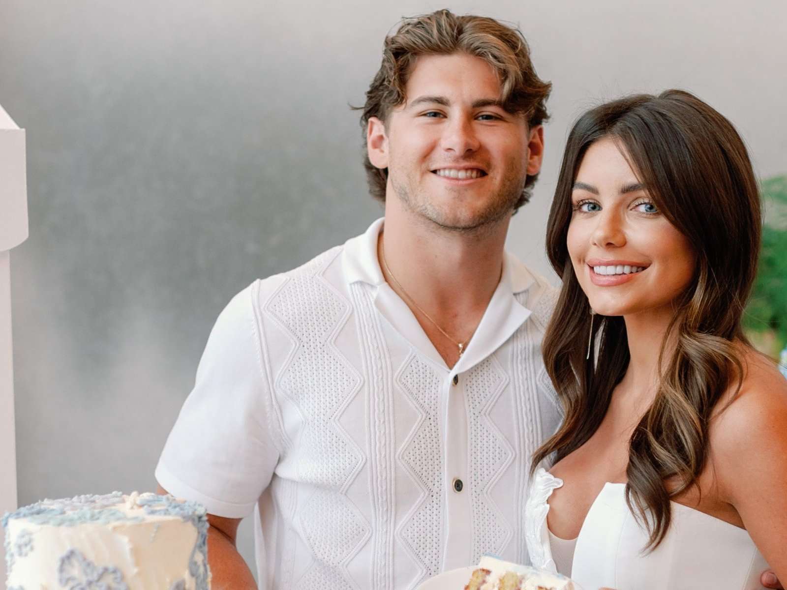 The Bachelor Alum Hannah Ann Sluss Marries Nfl Player Jake Funk In Italy Reality Tv World