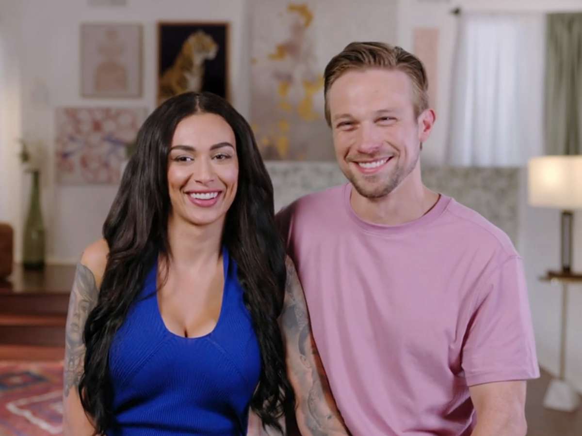 '90 Day Fiance' premieres with a throuple, a 30-year gap, and Sarper and  Shekinah's return