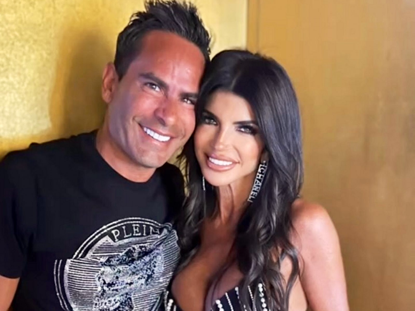 'The Real Housewives' star Teresa Giudice celebrates first anniversary ...