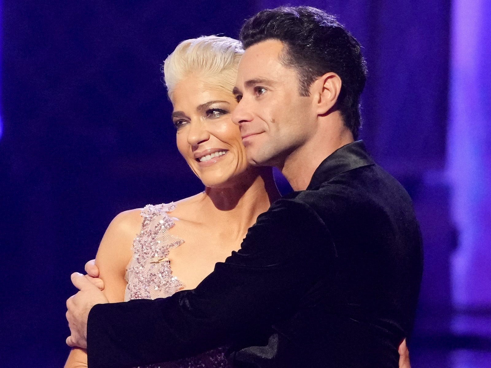 'Dancing With The Stars' Recap: Selma Blair Withdraws Due To Health, 12 ...