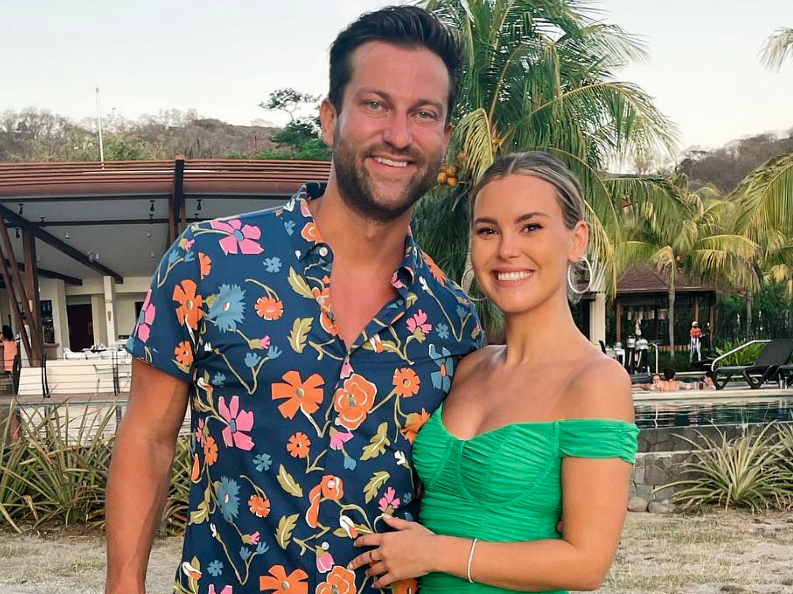 'Bachelor In Paradise' Alums Chris Bukowski And Anna Redman Reveal ...